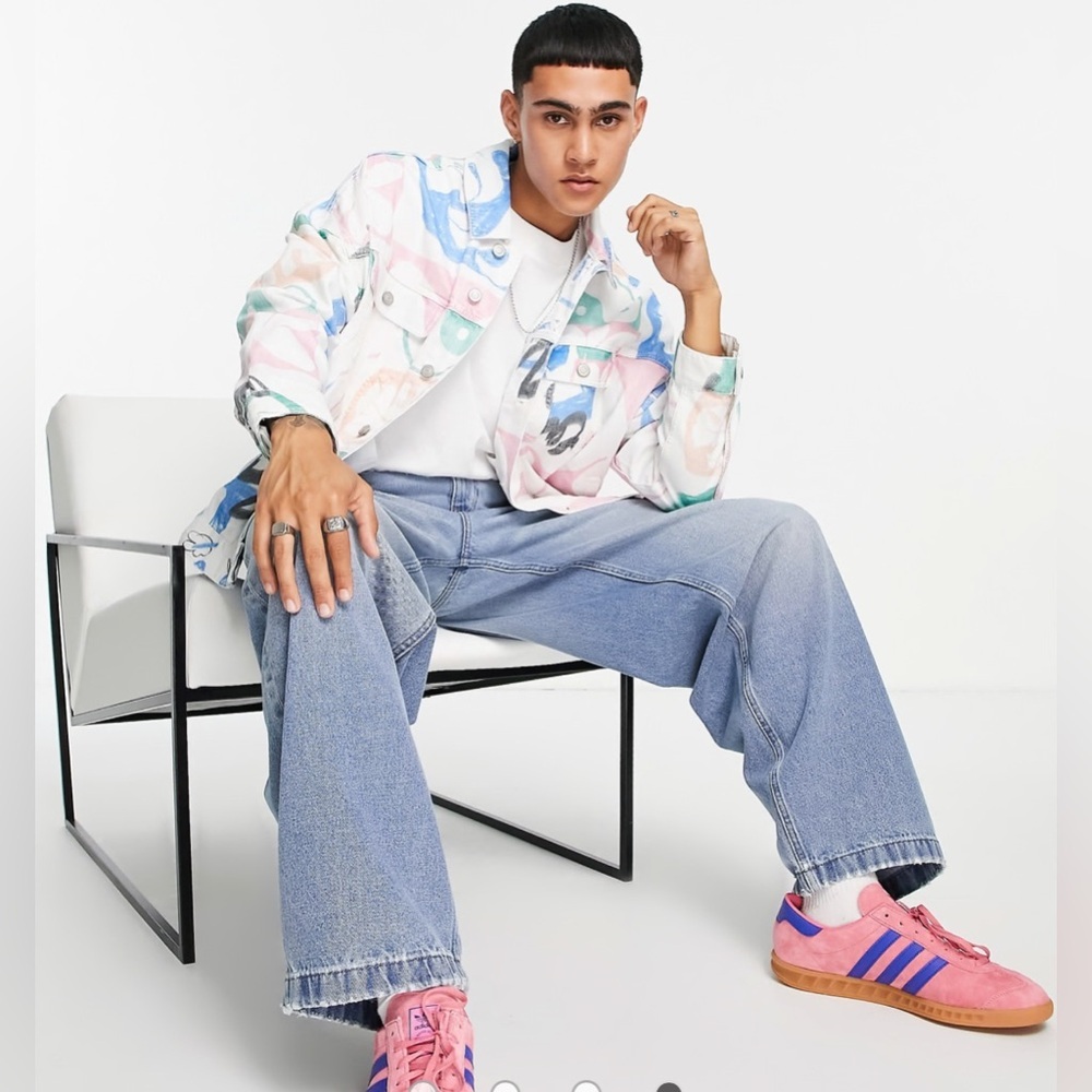 ASOS DESIGN denim‎ jacket with graffiti print in white Size 3XL